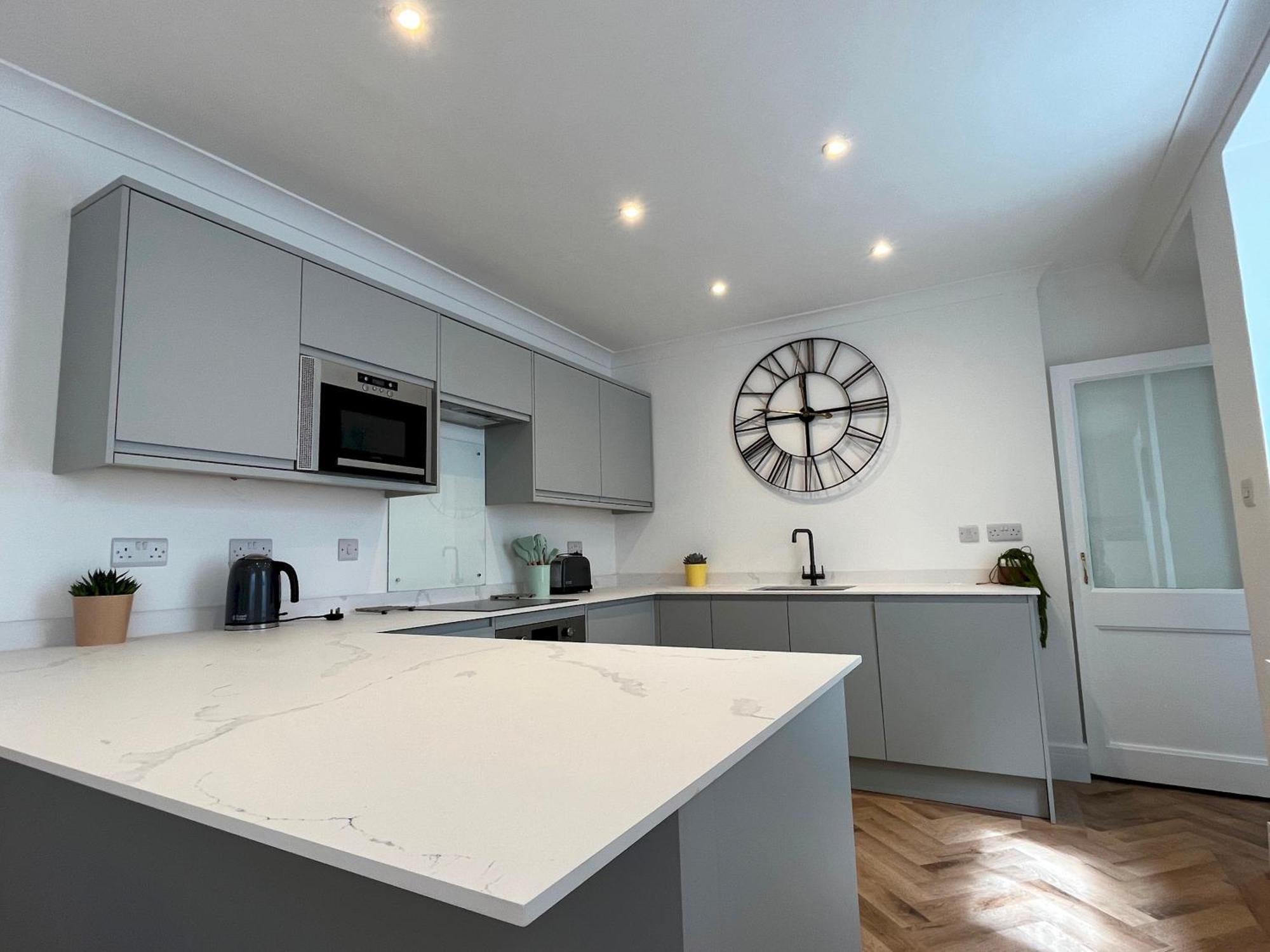 Spacious Home Near Seafront & Train Station 5 Bed Sleeps 10- Central Penzance Exterior foto